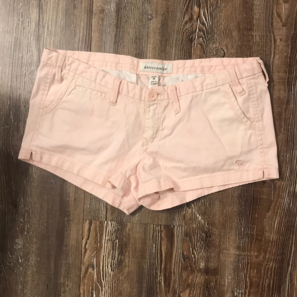 Abercrombie shorts blush pink!
